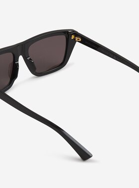 Bottega Veneta 徽标太阳镜 791654V2Q30