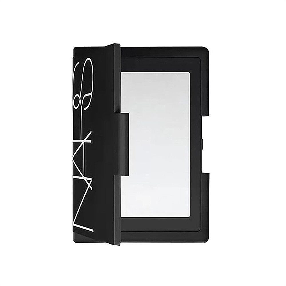  天猫国际全球探物粉饼