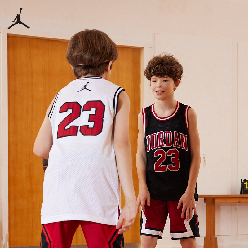 JORDAN童装儿童背心男童篮球服上衣夏季大小童排汗吊带JD2122087-图1