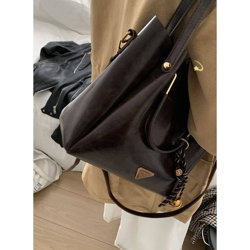 复古手提通勤包包女秋冬2024新款潮时尚托特包简约大容量斜挎包 - 图3
