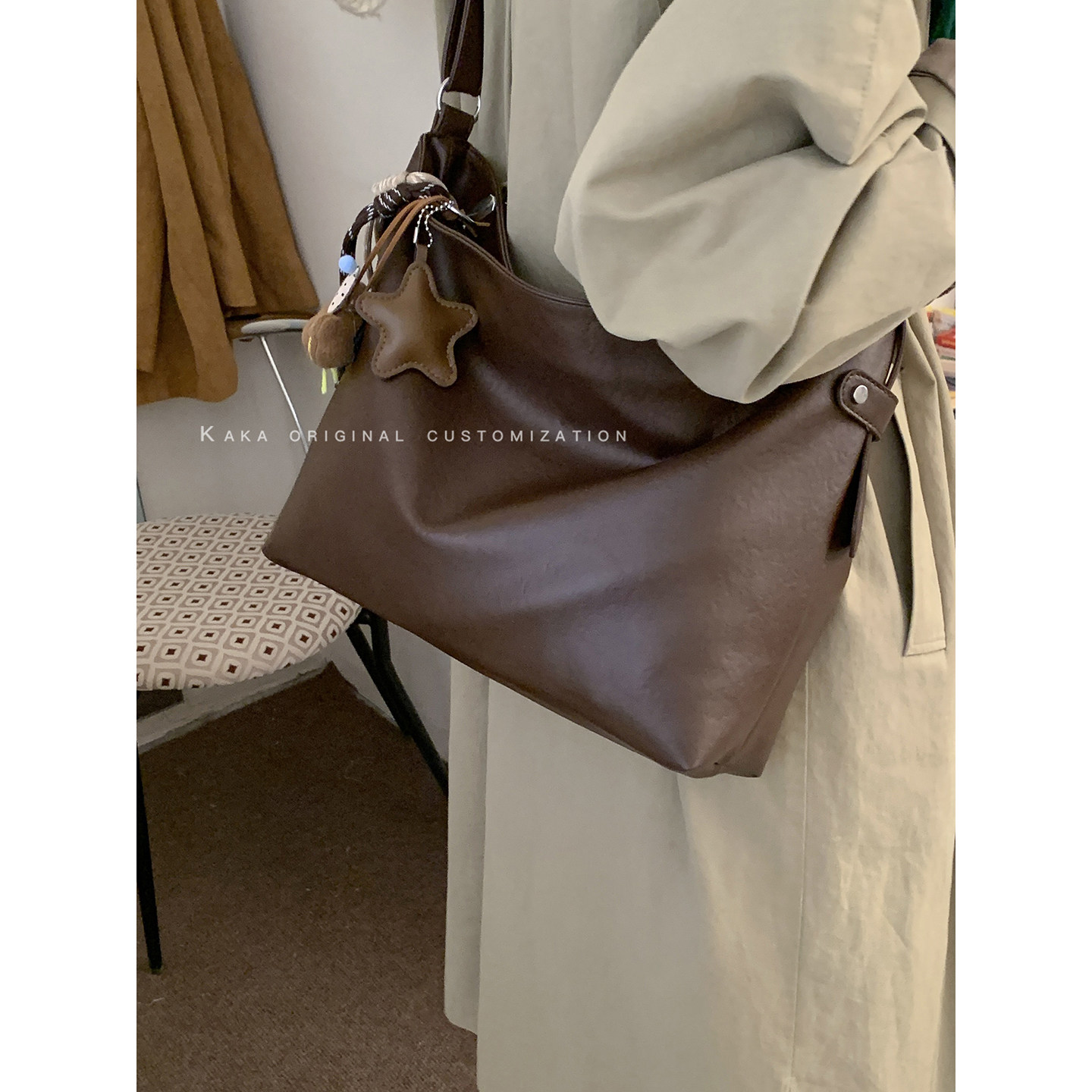 复古大容量斜挎包包女2025新款潮时尚韩国水桶包单肩托特包,淘宝优惠券,粉丝福利购,淘宝优惠卷