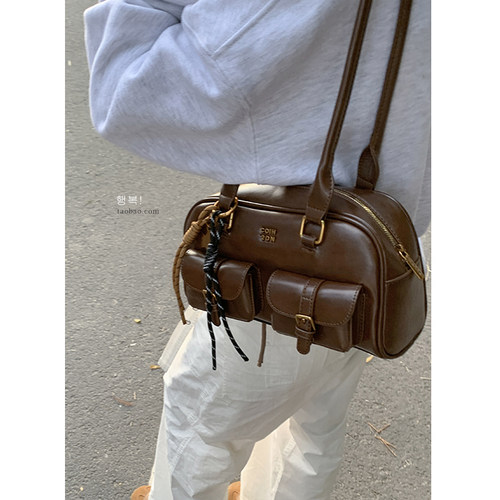 卡乐儿复古小众腋下包包女秋冬2024新款潮韩国手提大容量保龄球包 - 图3