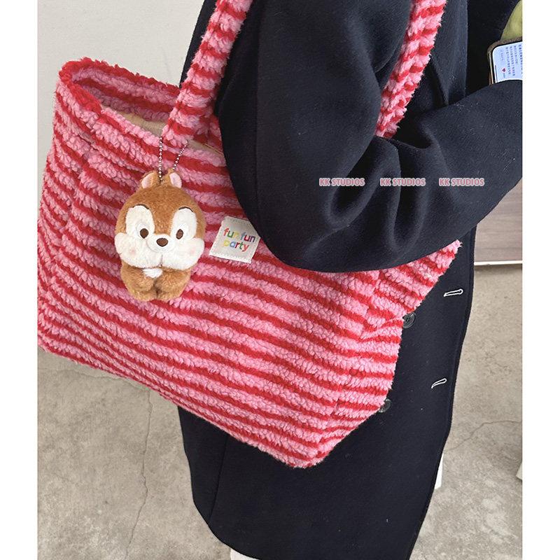 条纹毛绒包包女冬季2024新款潮学院风托特包大容量手提羊羔毛包包,淘宝优惠券,粉丝福利购,淘宝优惠卷