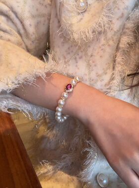 2026新款施家正圆珍珠手链女闪钻红色宝盒精致小众轻奢手串弹力绳