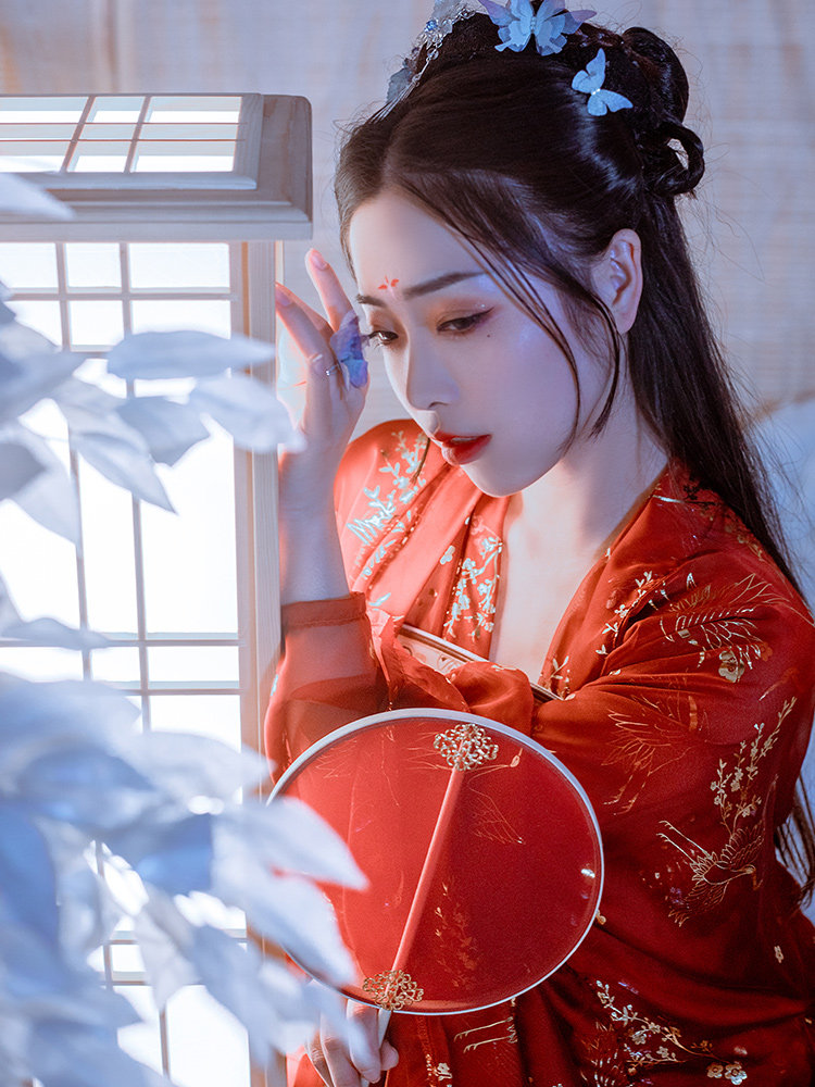 艺缕原创女正品中国风对襟襦裙汉服 艺缕民族服装/舞台装