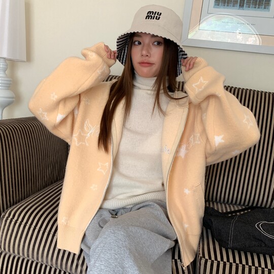 KHIAN SOON国潮秋冬刺绣翅膀logo星星图案拉链毛衣连帽外套女加厚