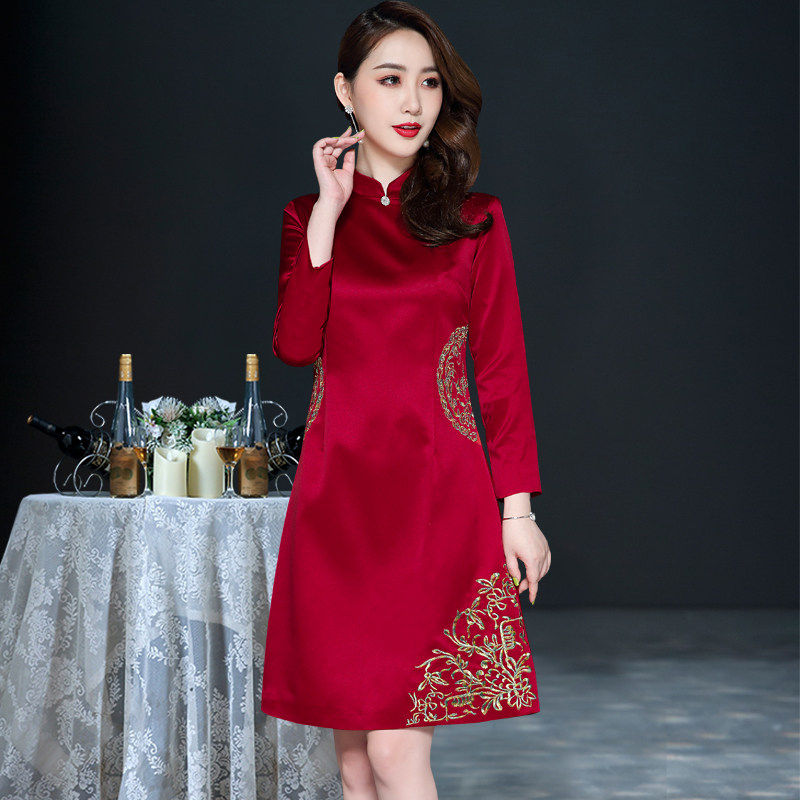 高端喜婆婆婚宴装国风旗袍秋新中式婚礼妈妈礼服中年喜庆连衣裙夏