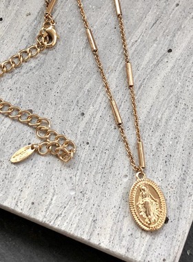 美单Ettika样品神像椭圆坠项链