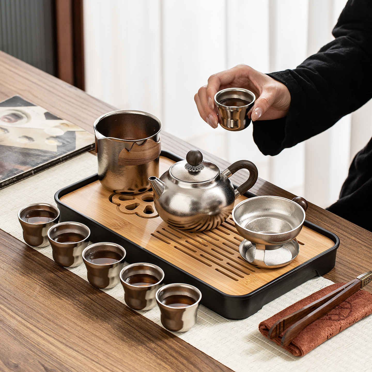 Pure titanium travel tea set portable outdoor tea drinking equipment lightweight teapot high-end 2026 new gift
