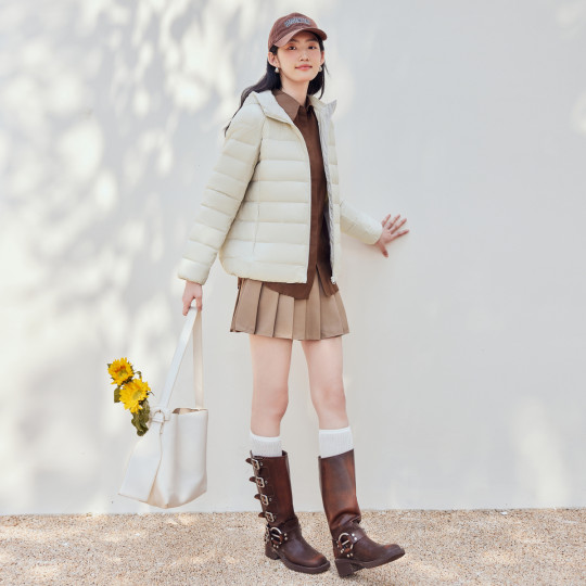 雪中飞2025冬新款女士百搭排骨羽绒连帽秋羽绒服爆款叠穿舒适外套