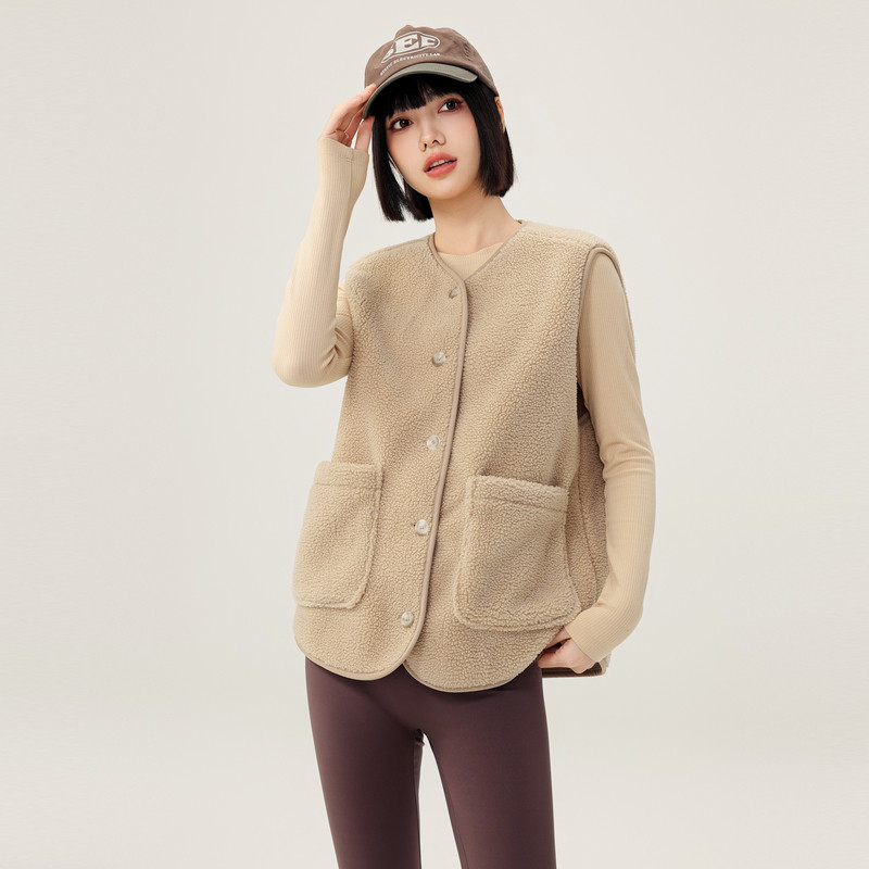 雪中飞2025秋季新款女士圆领摇粒绒马甲外套百搭休闲居家背心,淘宝优惠券,粉丝福利购,淘宝优惠卷