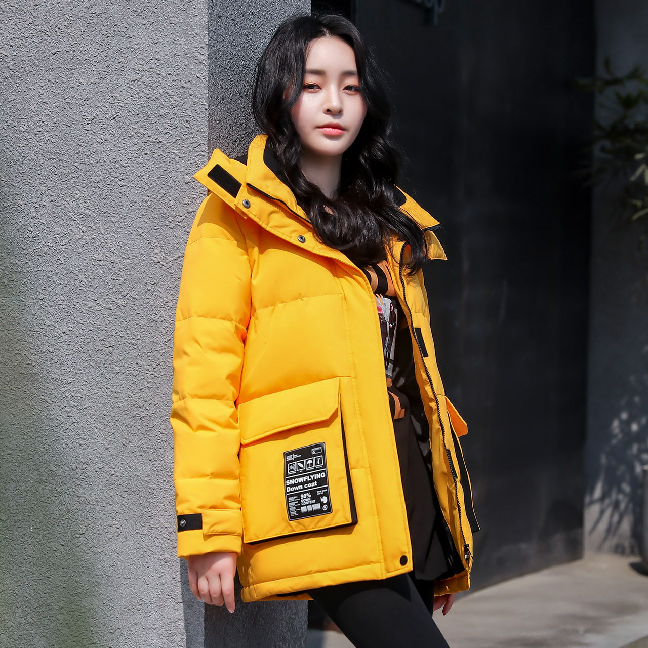 雪中飞 秋冬新款时尚潮流大口袋女士短款工装羽绒服保暖外套 2020 雪中飞 秋冬新款时尚潮流大口袋女士短款工装羽绒服保暖外套 2020