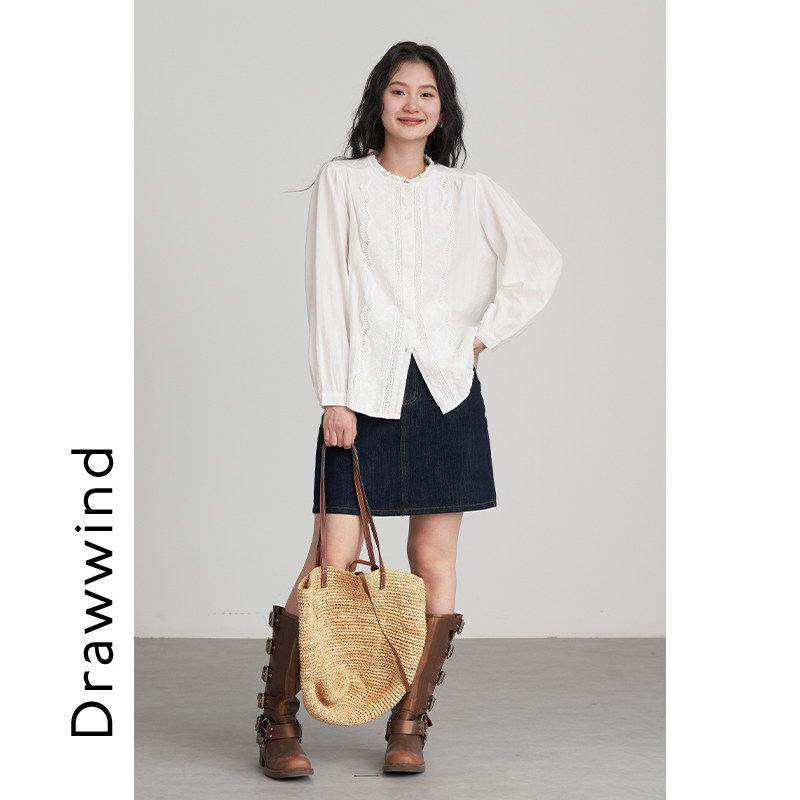 画风drawwind2025秋季新款长袖衬衫女宽松提花面料贴花边圆领上衣