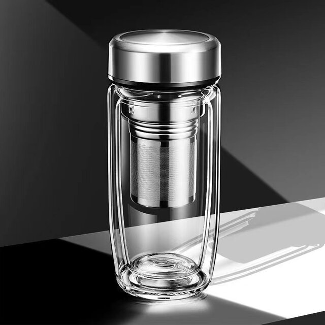 Double-layer thickened large-capacity insulated portable water cup with lid