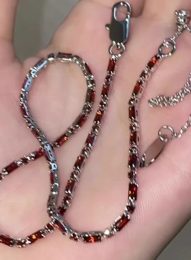 超闪白色锆石项链轻奢气质小众高级感颈链2026新款设计感锁骨链女