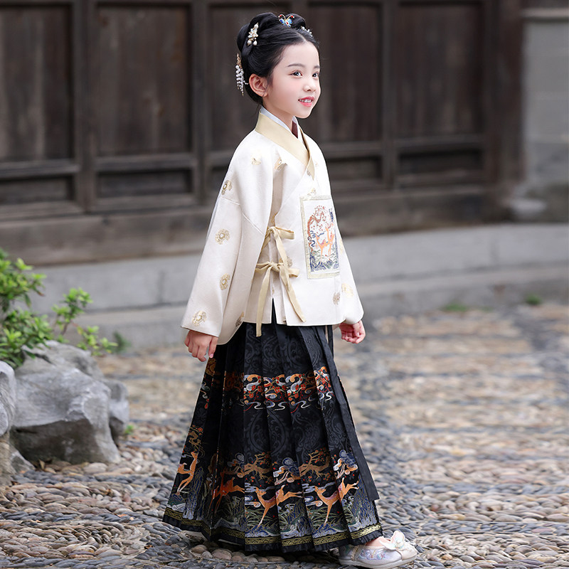 童锣湾女童汉服2026新款琵琶袖儿童明制马面裙秋冬款中国风拜年服,淘宝优惠券,粉丝福利购,淘宝优惠卷