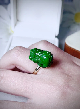 爆款满绿色貔貅戒指活口可调节精工雕刻貔貅戒指 高颜值中国风