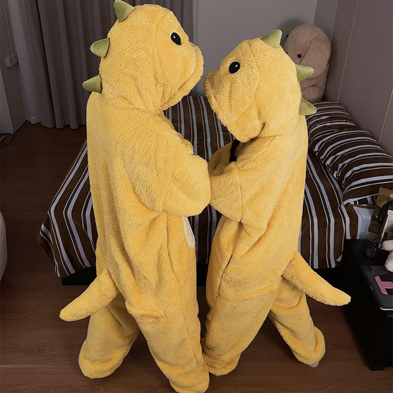 亲子装睡衣一家三口小奶龙冬天衣服母女2025新款儿童家居服连体衣