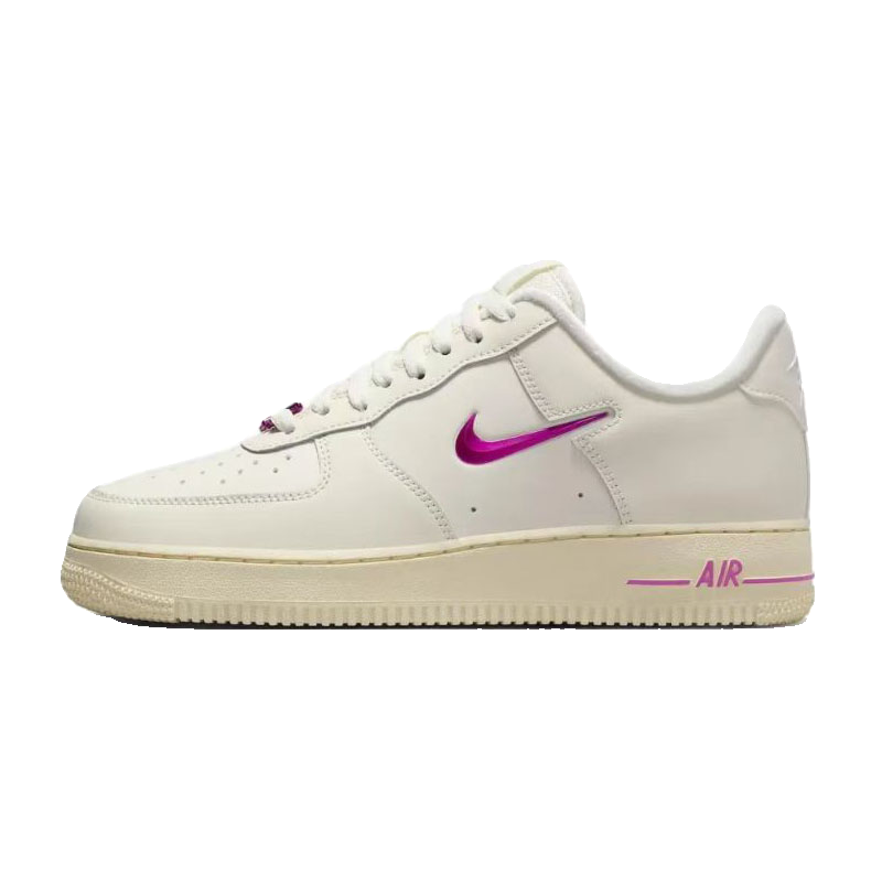 Nike Air Force 1 '07 SE W 女子 耐克 低帮板鞋 白色 FB8251-101 - 图3