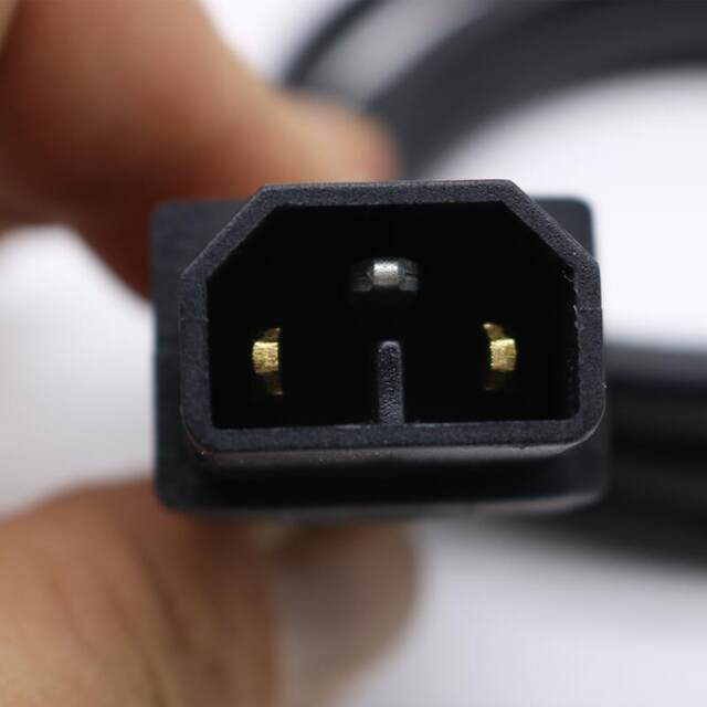 Xinri Jinjian ຍານພາຫະນະໄຟຟ້າການສາກໄຟ pile conversion wiring ເສັ້ນມາດຕະຖານແຫ່ງຊາດໃຫມ່ T two vertical charger output adapter