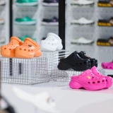 Crocs, ретро пляжные тапочки в стиле Crocs на каблуке на платформе