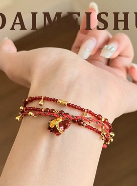 新年本命年复古时尚精致百搭红色滴油小马多层手链轻奢高级感手饰