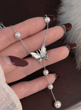 甜酷风轻奢蝴蝶珍珠流苏项链女气质甜美小众高级感时尚少女项链