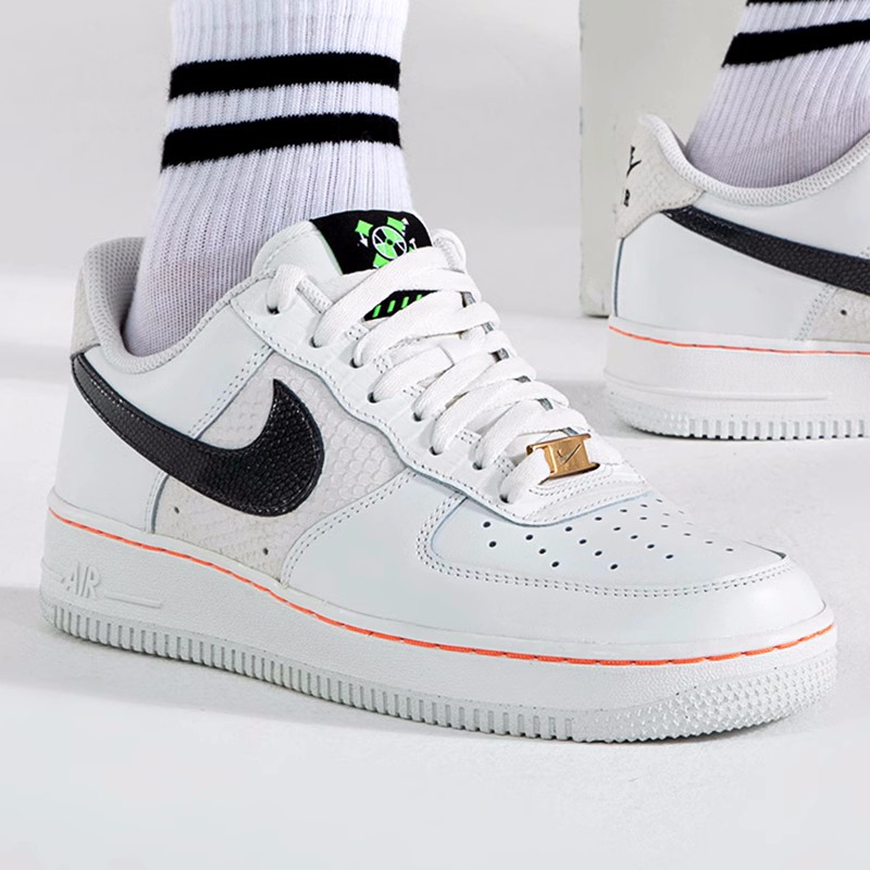 Nike耐克男鞋2023夏季新款AIR FORCE 1 '07 LV8运动休闲鞋 FN8892