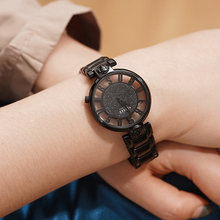 范思哲镂空手表，2000元左右送女友生日礼物