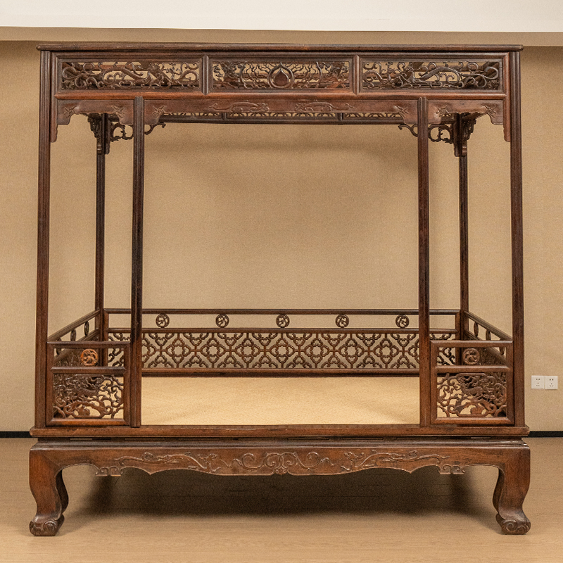 Qing Dynasty open-carved mahogany classical furniture antiques
