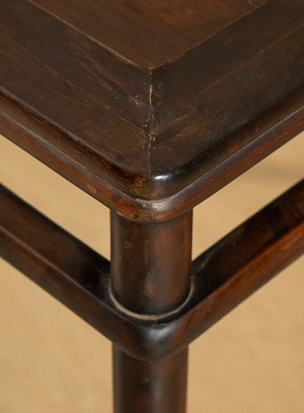 红木圆包圆双圈卡字花方桌