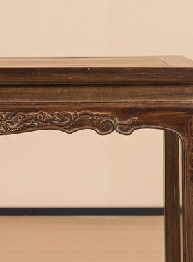 红木束腰马蹄腿螭龙纹半桌