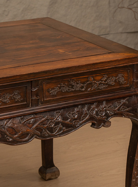 清中期 红木高束腰三弯腿浮雕喜上眉梢画桌明清古董家具收藏书桌