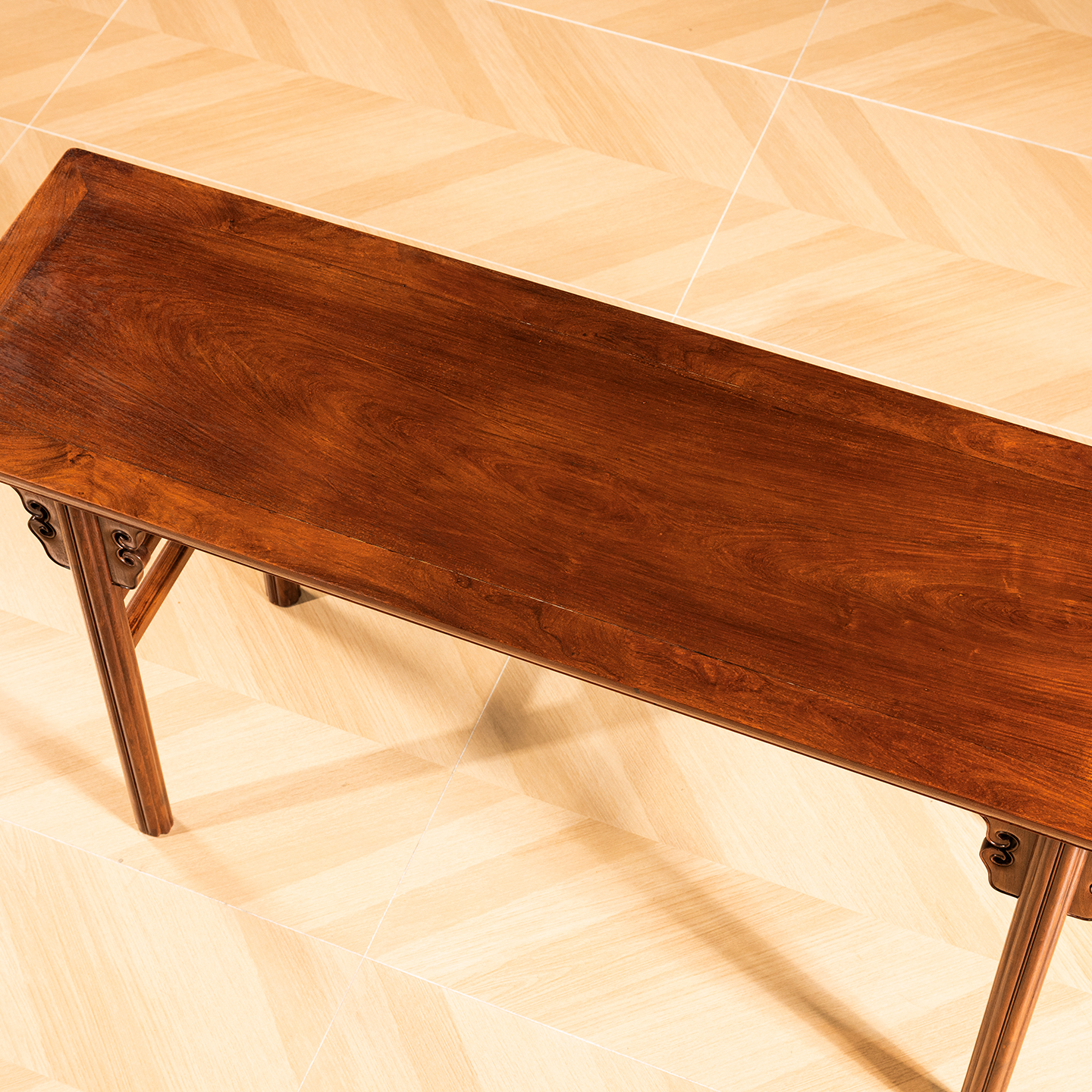 Huanghuali chuck tenon Ruyi moiré flat-top case