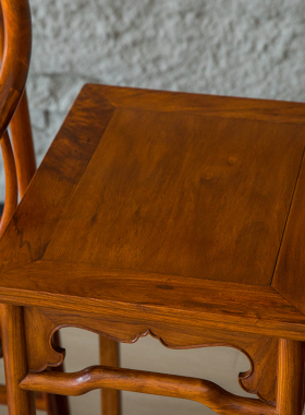 黄花梨黄花梨螭龙纹圈椅成套