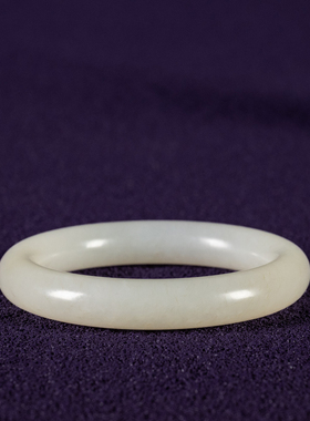 清代和田玉雕手镯55mm/57.7g