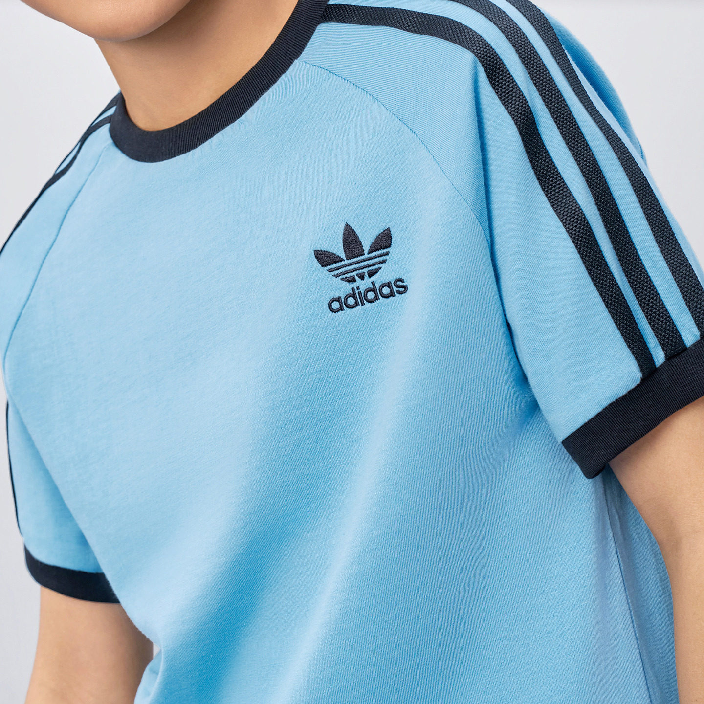 男女儿童三条纹圆领短袖T恤夏季adidas阿迪达斯官方三叶草