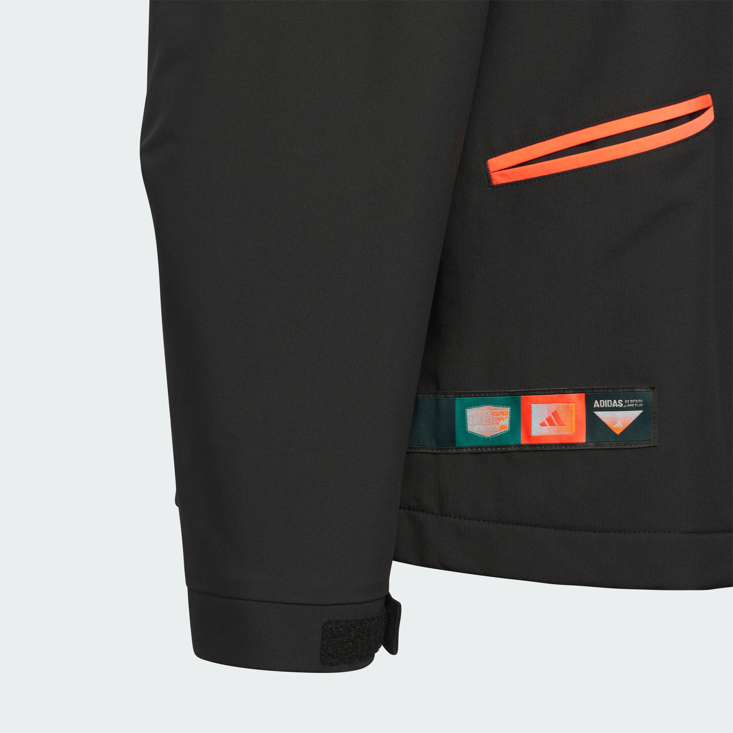 大童防晒UPF50+拒水户外风连帽夹克外套秋冬新款adidas阿迪达斯 - 图2