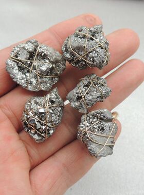 青岛欧美时尚简约百搭气质小众质感复古戒指指环Q10