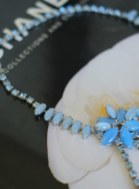 vintage toccata Weiss 蓝色 花卉 琉璃 项链