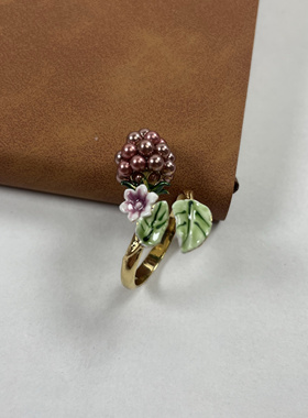 英国童话创意设计镀18k真金手绘珐琅彩釉花粟鼠树莓轻奢果实戒指