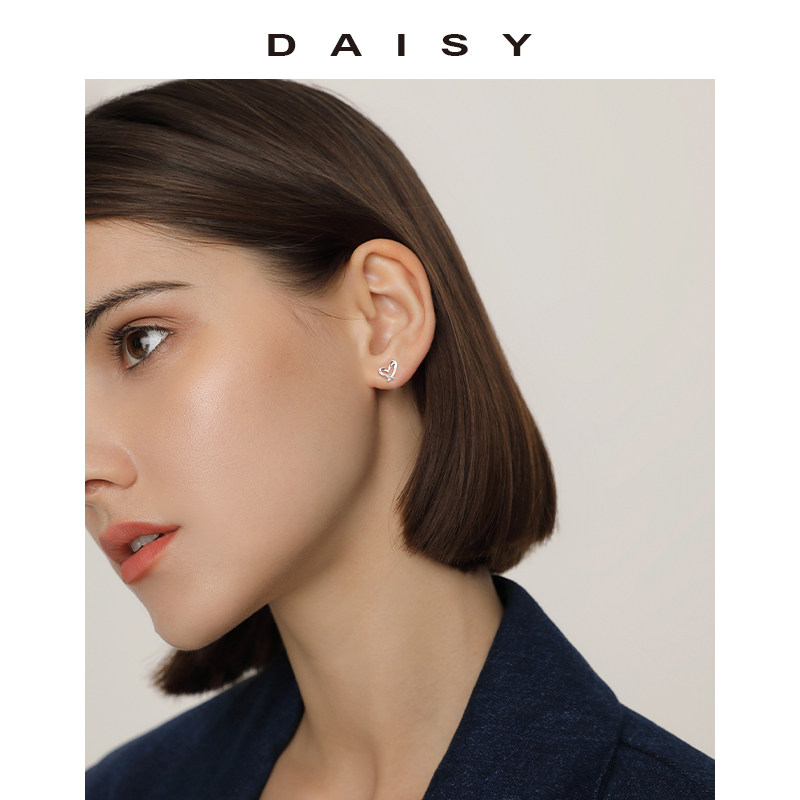 999纯银爱心女简约小巧ins风耳钉 daisydream耳钉