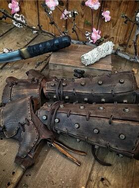 中世纪蒸汽朋克复古护臂拳击手套护手铆钉系带Medieval Armguards
