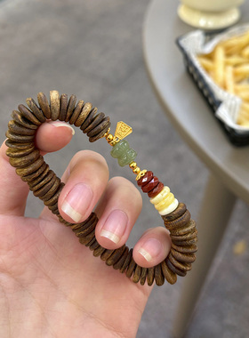 南红蜜蜡珠与和田玉双头莲手链