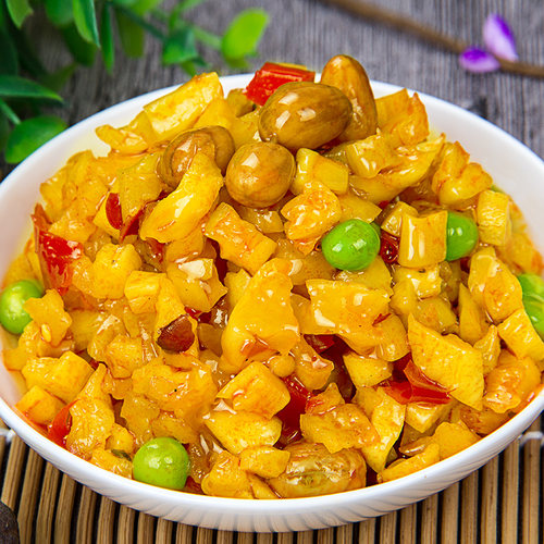 荆香花生酱丁五仁酱菜脆萝卜丁红油萝卜干下饭菜咸菜开味腌菜9斤 - 图1