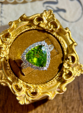 星赞S925纯银镀金约4.33克拉天然三角形切割橄榄石戒指简约日常款