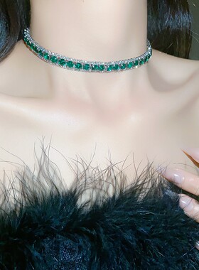 MoreSuitable镶钻祖母绿方形耳钉项链两件套优雅耳环小众百搭套装