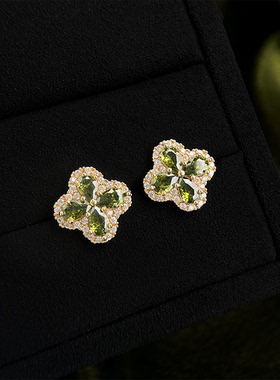 MoreSuitable微镶锆石橄榄绿s925银针耳钉时尚通勤日常百搭耳饰女