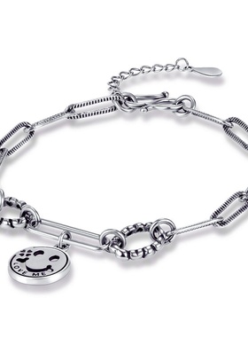 外贸轻奢银饰流行手饰字母饰品简约冷淡风笑脸吊牌微笑相扣手链女