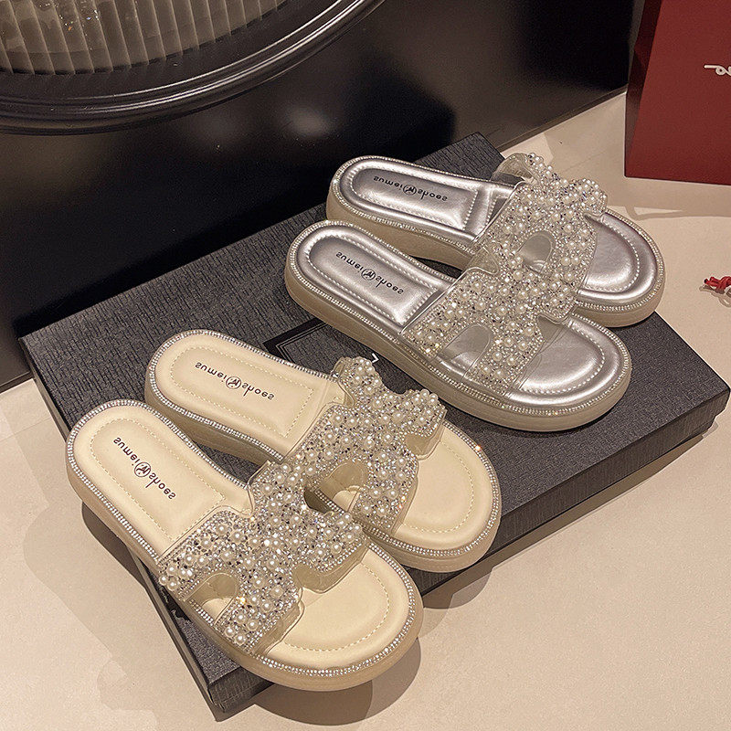 凉拖鞋女外穿2025新款夏季爆款超火珍珠绝美配裙子平底沙滩一字拖,淘宝优惠券,粉丝福利购,淘宝优惠卷